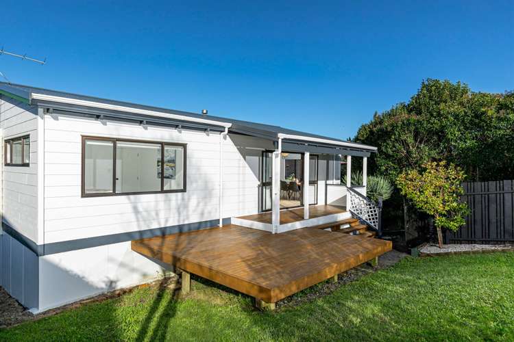 1/130 Golf Road Titirangi_24