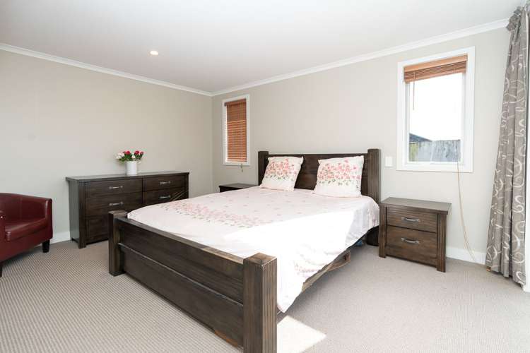 15 Sirius Crescent Rototuna North_22