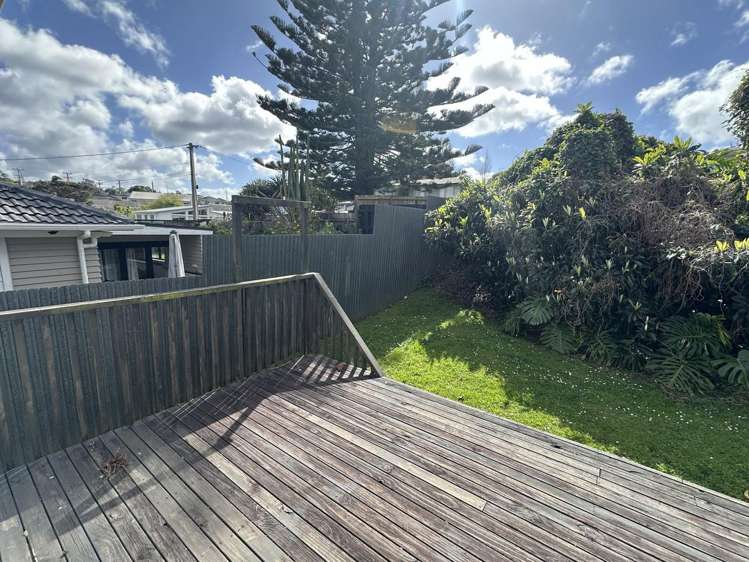 15 James Street Glenfield_11