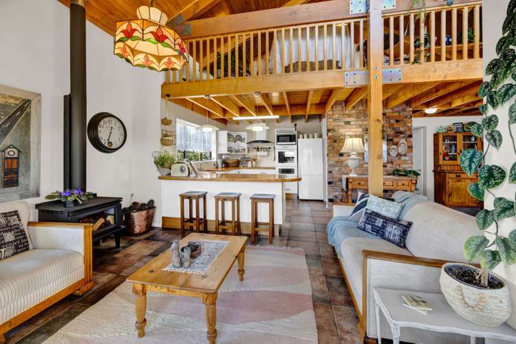 9 Elizabeth Grove Stratford_11