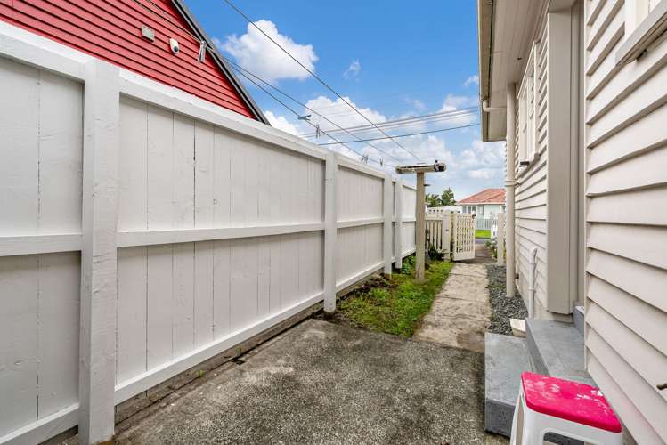 34 Churchill Street Kensington_17