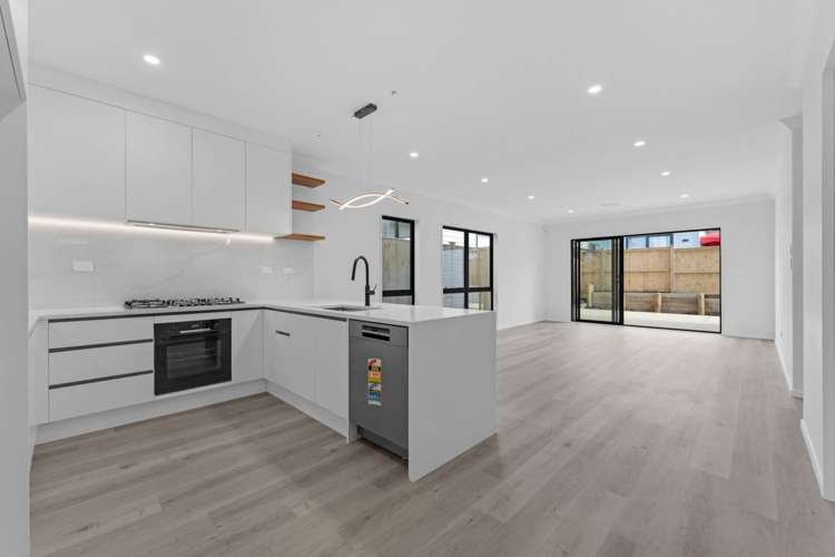 23 Cyperus Street Flat Bush_10