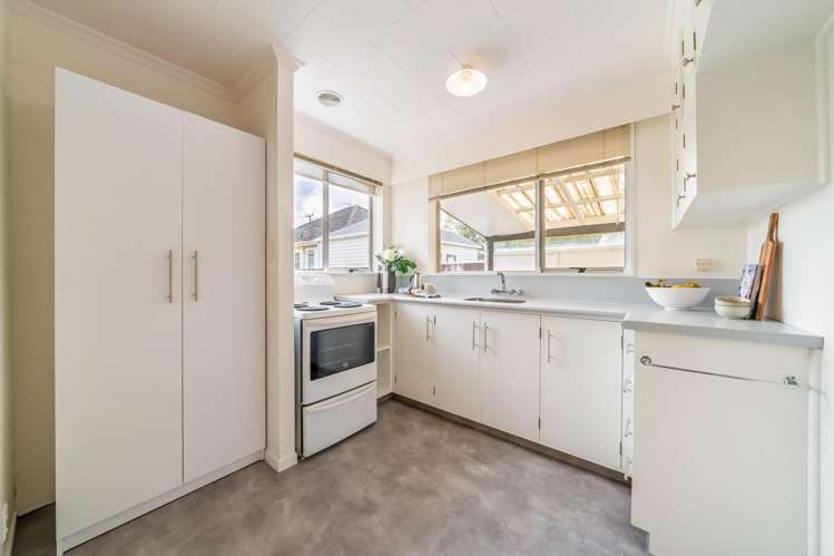 4/9 Miro Street Trentham_11