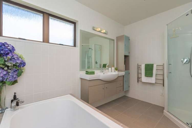 61 Sylvan Avenue Northcote_16