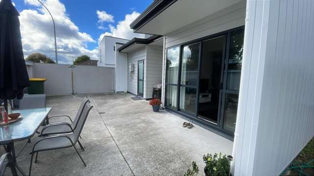 11/195 Massey Street 1067_1