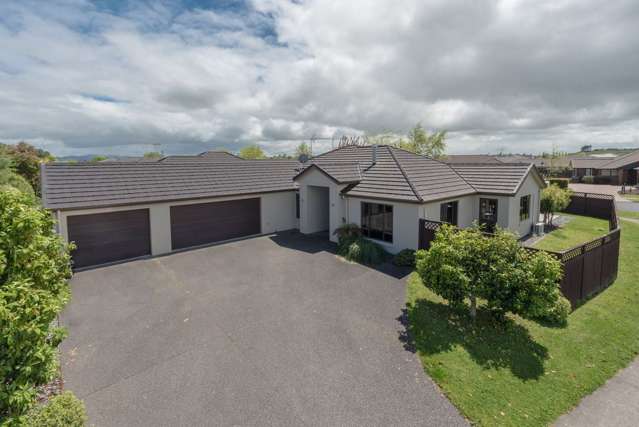 12 Holly Place Rototuna North_1