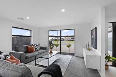 60 Halpin Drive_3