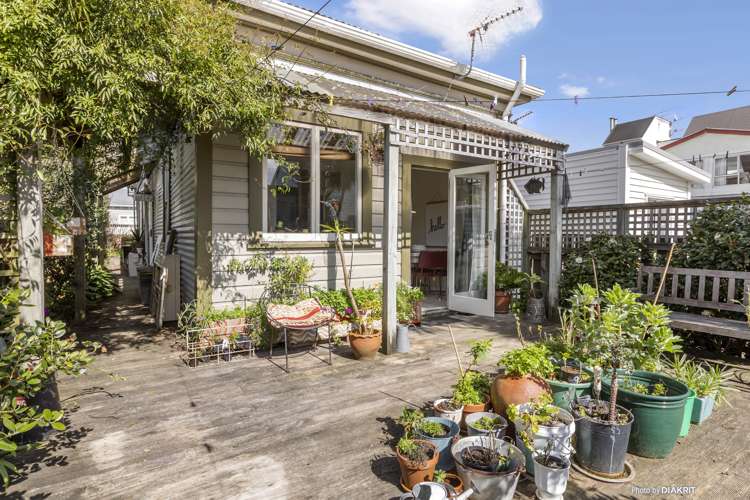 6 Cardall Street Newtown_6