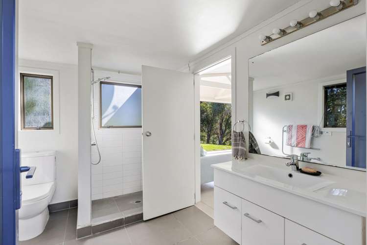 11 Ngarewa Drive Mahurangi West_13