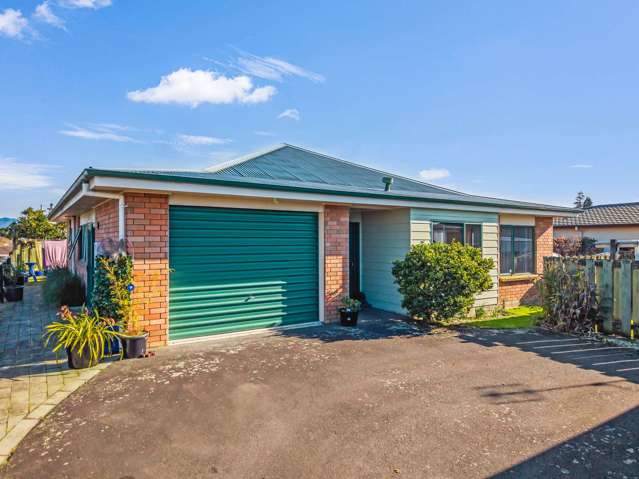 Spacious 2 Bedroom in the Heart of Te Awamutu