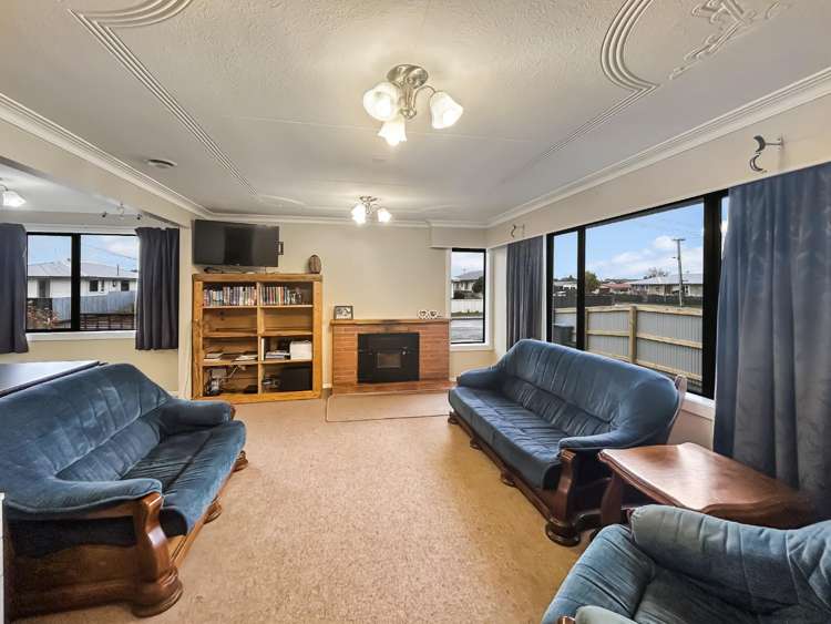 137 Edinburgh Crescent 2263_3