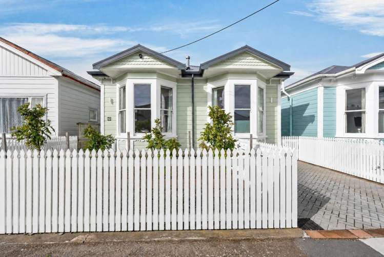 42 Bolton Street Petone_31