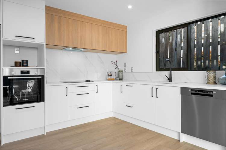 8b Claridge Street Glen Eden_3