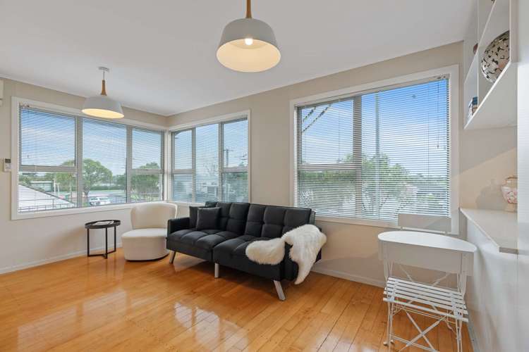 1/1 Fifth Avenue Mount Albert_5