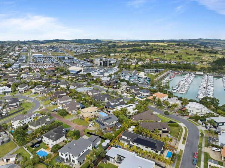 46 Pine Harbour Parade Beachlands_35