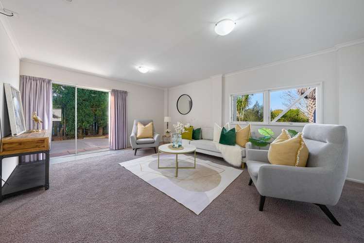 51 Ravenwood Drive Forrest Hill_10