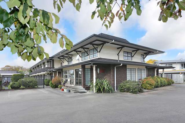 167 Fitzherbert Avenue West End_2