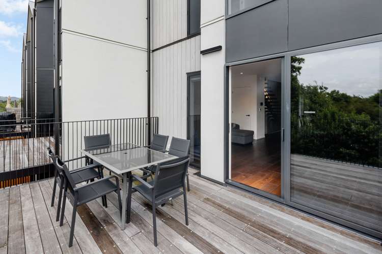 11 Lakewood Lane Cambridge_9