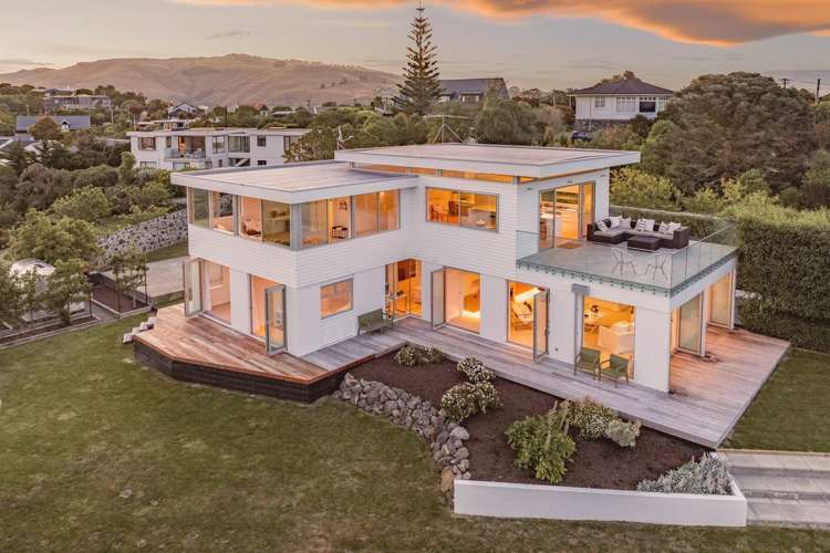 45 Taylors Mistake Road_0