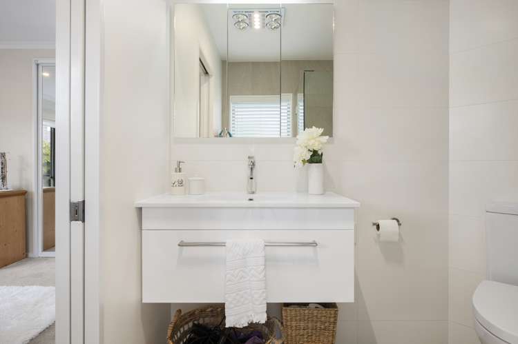 5 Saidia Place Huntington Park_26