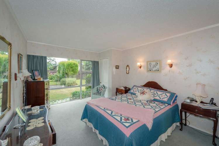 8 Sandringham Road Enderley_12