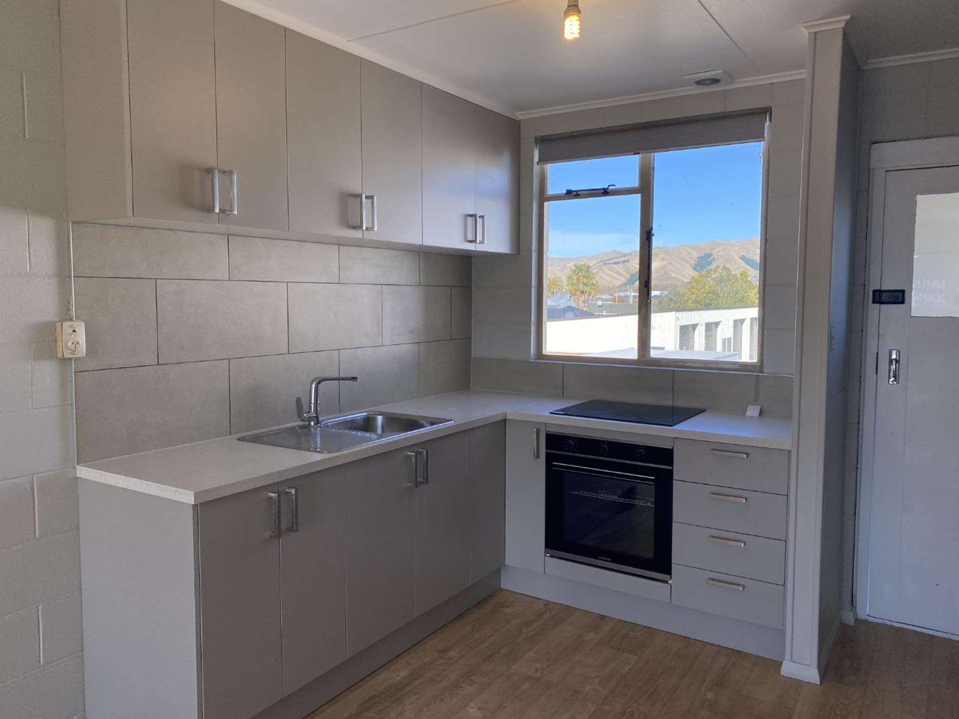 2/60 Main Street 10706_0