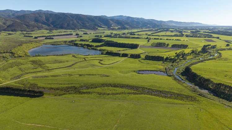 22 Bartons Road Featherston_17