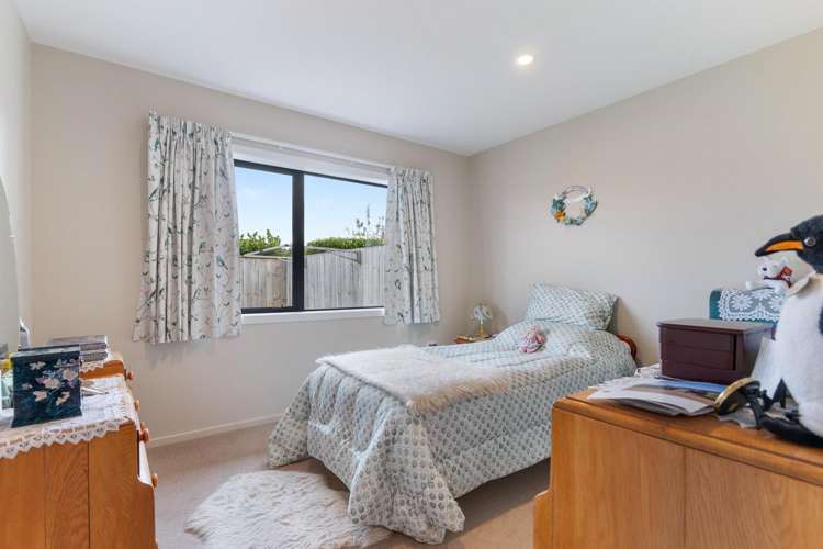 61 Ashmore Park Road Carterton_11