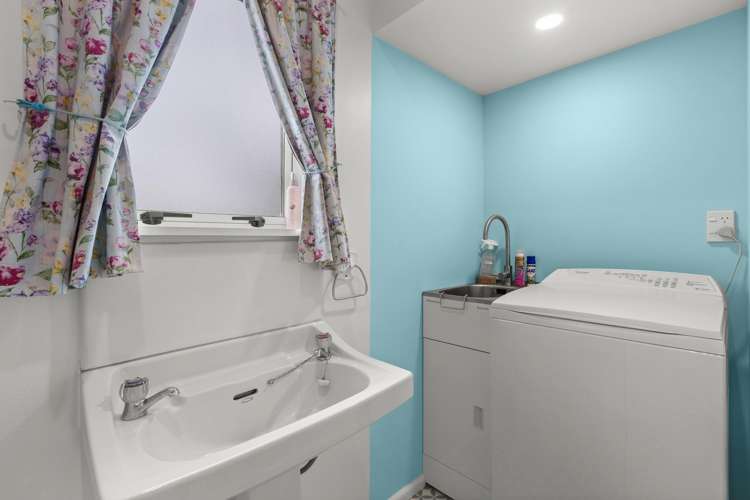 905 Southland Road Raureka_9