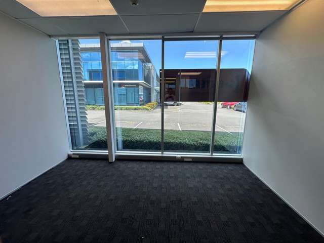 Ground Floor, 4 Pavilion Drive, Mangere Mangere_4