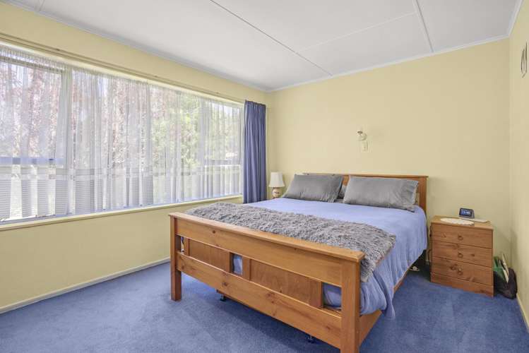 34 Enfield Street Wainuiomata_9