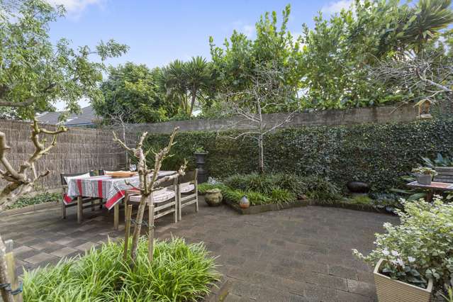 28 Springwood Place Mount Eden_3