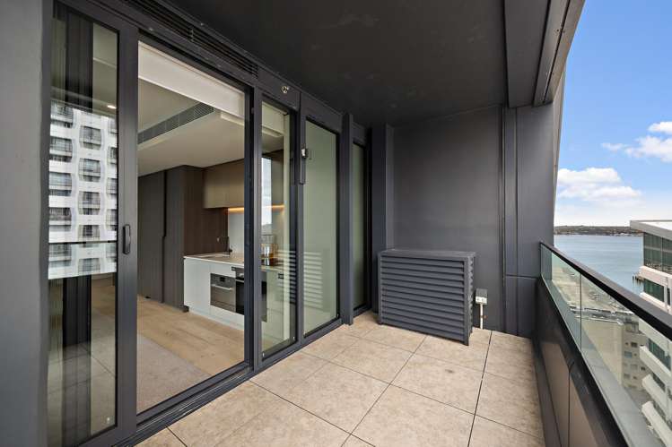 2005/10 Commerce Street Auckland Central_42