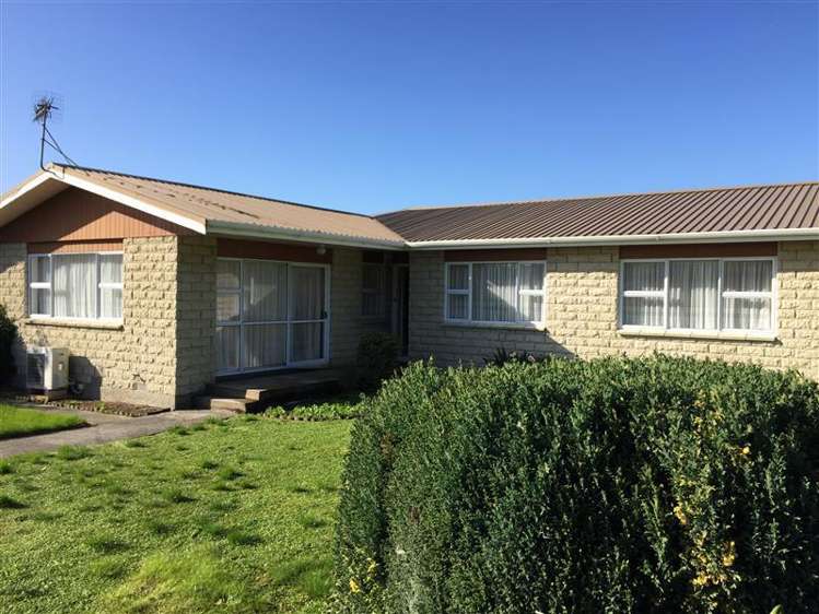 143 Great North Road Winton_10