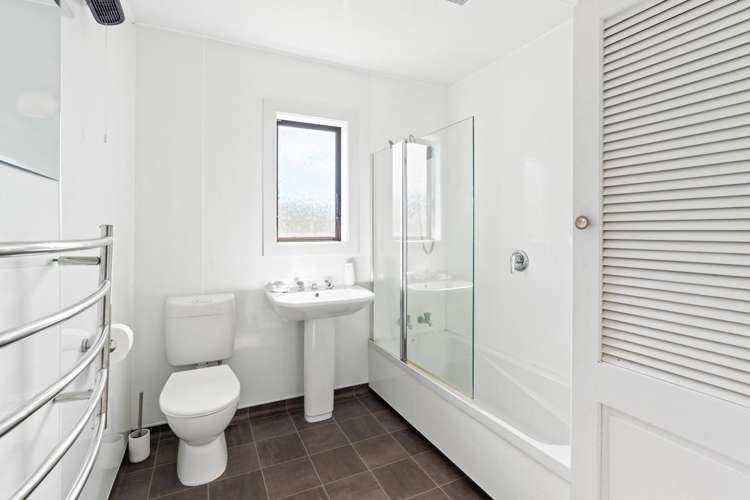 130 Centennial Avenue Helensburgh_11