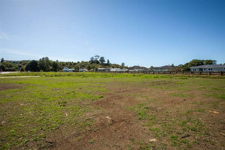 87 Athenree Road Athenree_9