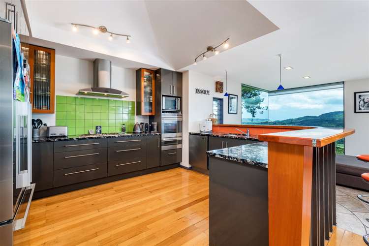 1 Lookout Drive Laingholm_9