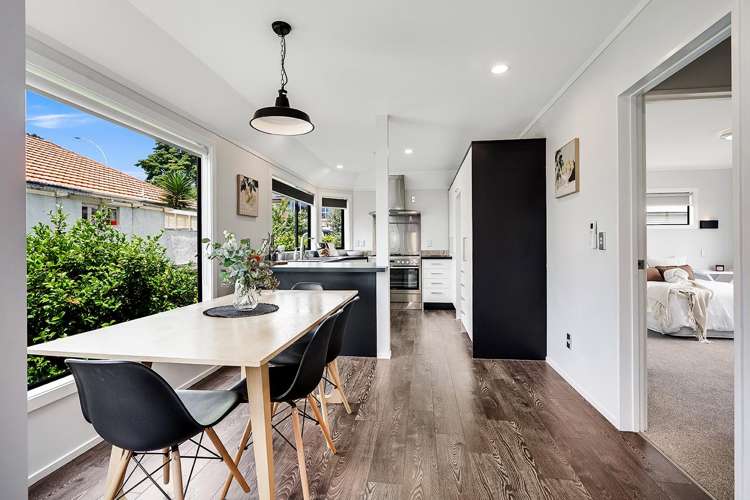 38B Forest Lake Road_3