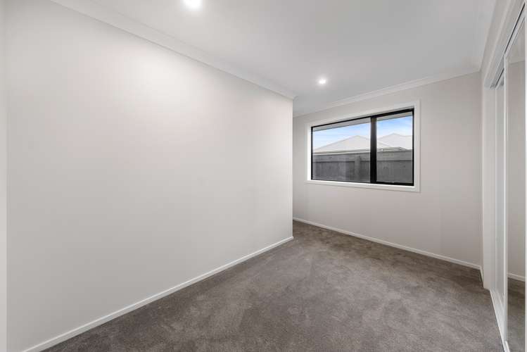 24 Rose Manor Drive Springlands_15