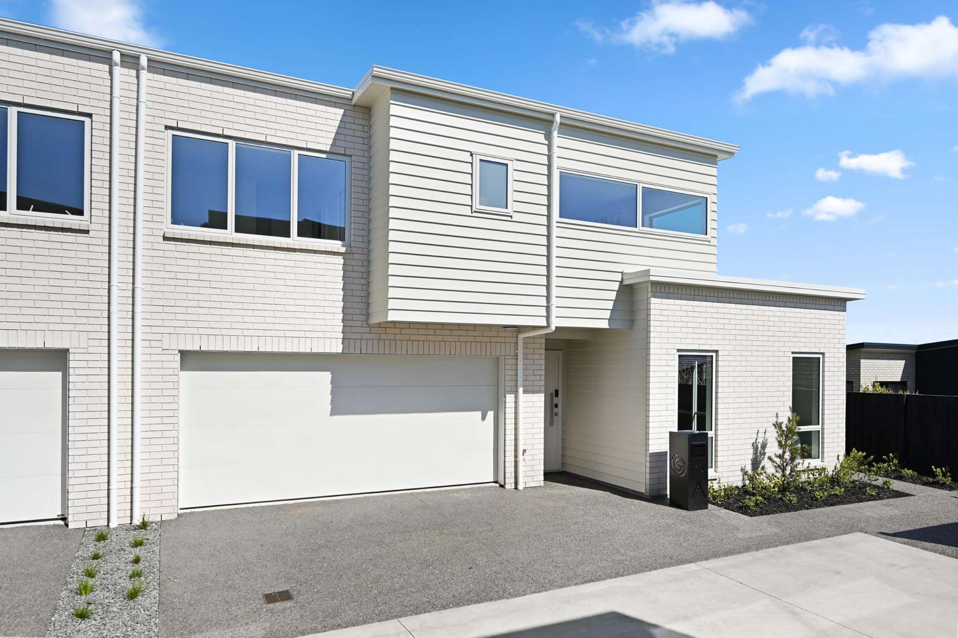 45 Maanihi Drive Rototuna North_0