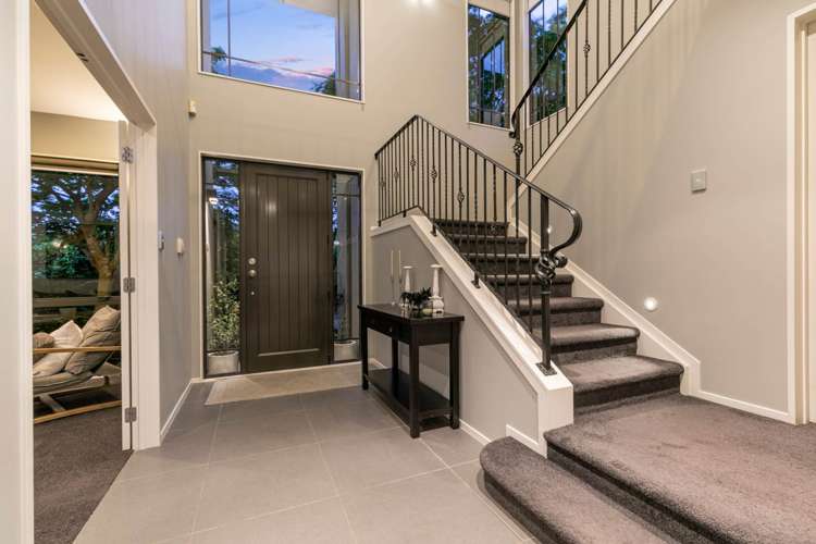 29 Huntington Park Drive Greenhithe_2