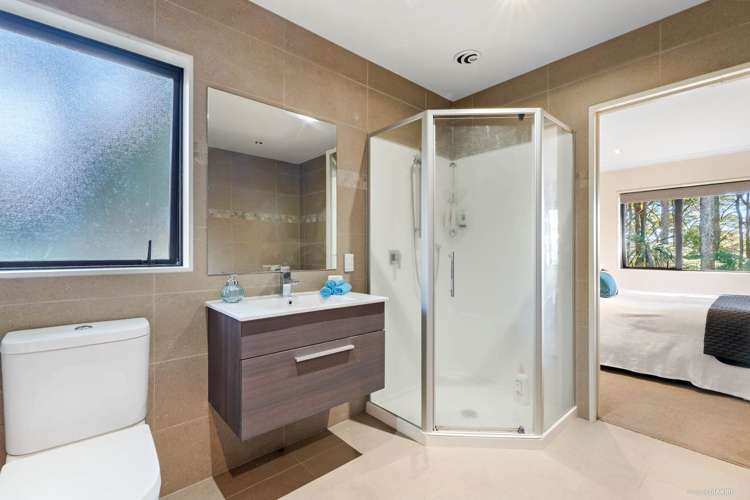 37 Paulownia Place Totara Heights_11