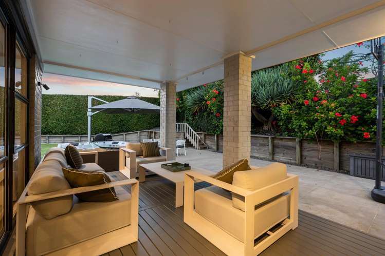 14 Hamish Place Sunnyhills_26