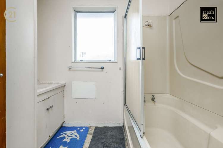 63 Kerrs Road Wiri_8