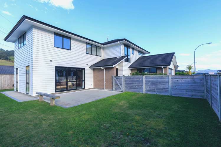 126 Melksham Drive Churton Park_12