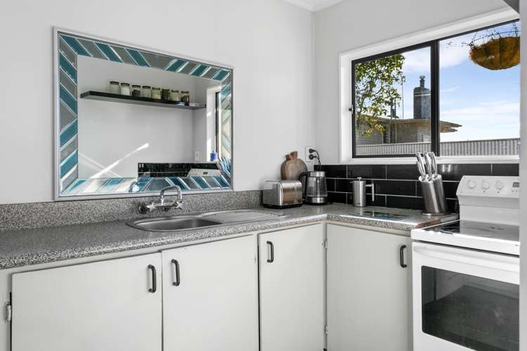 3/197 Spa Road Taupo_5