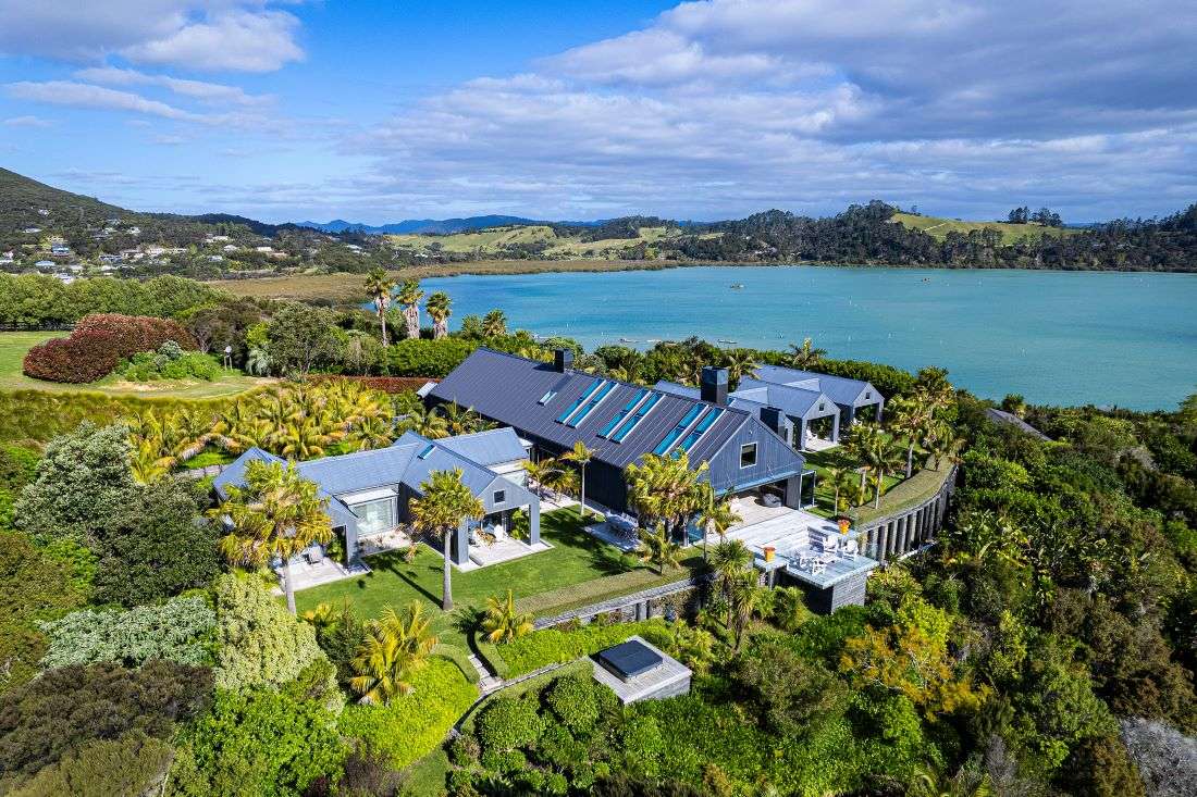 6021 Russell-Whakapara Road in Russell, Far North