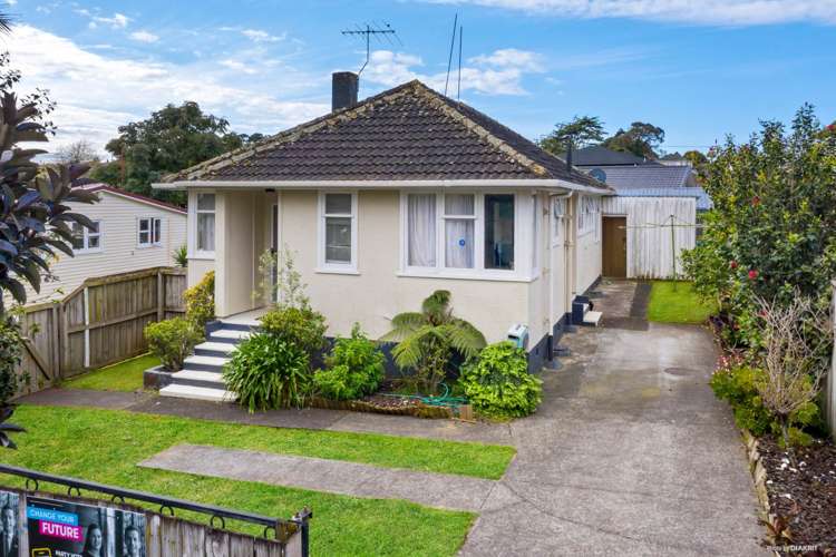 7 Carr Road Three Kings_0