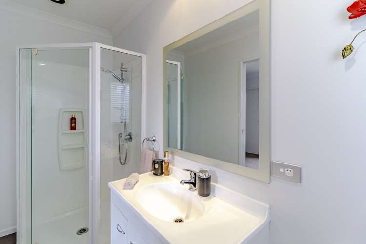 17 Pania Place Poraiti_20