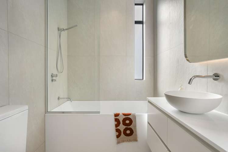39D St Stephens Avenue Parnell_11